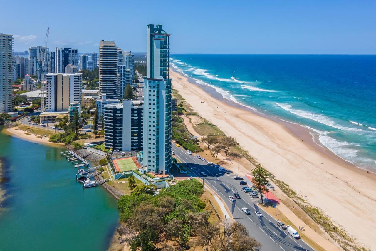 The Waterford On Main Beach Hotel Gold Coast Exterior photo