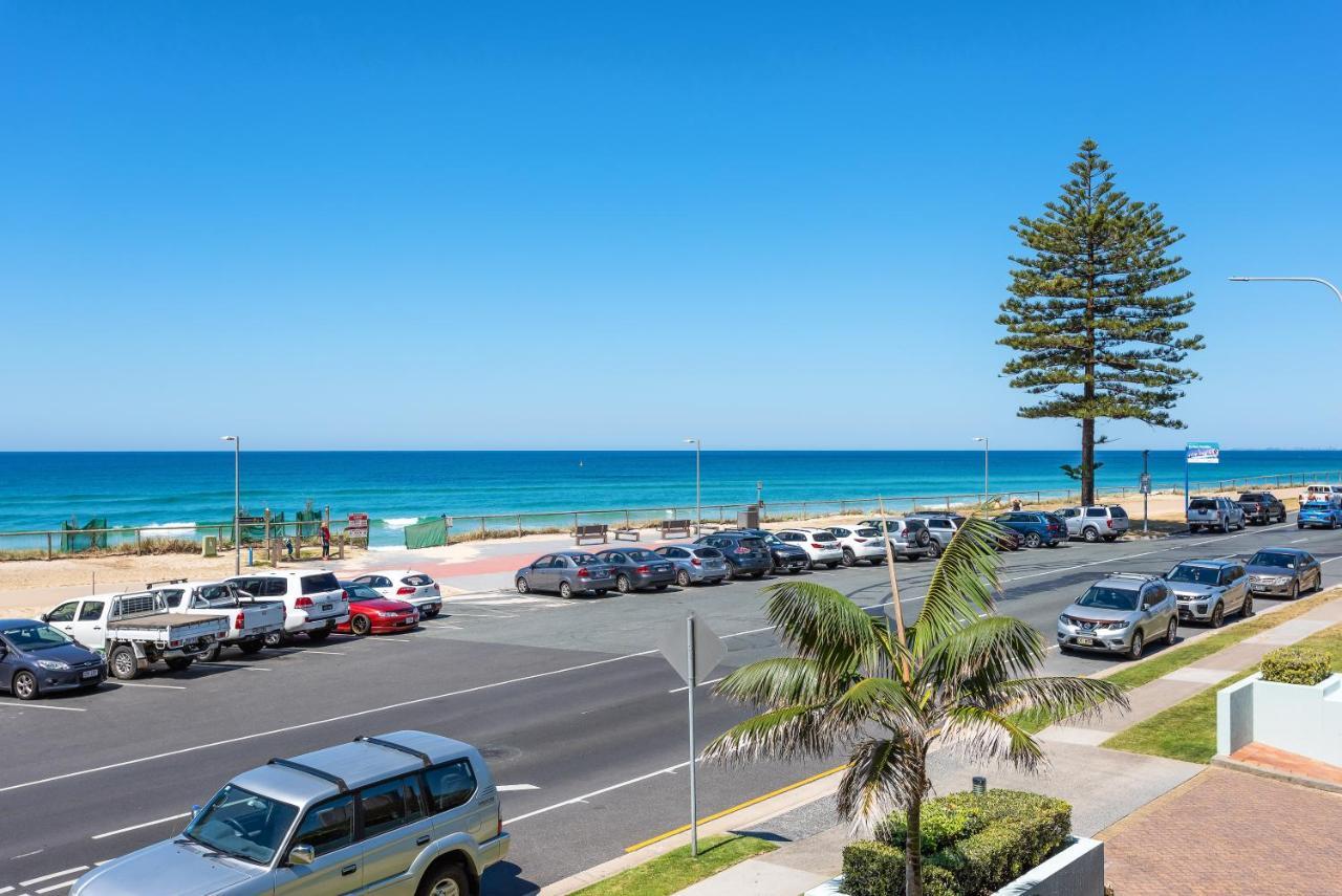 The Waterford On Main Beach Hotel Gold Coast Exterior photo