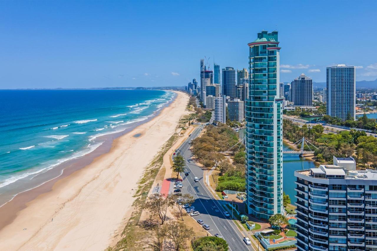 The Waterford On Main Beach Hotel Gold Coast Exterior photo