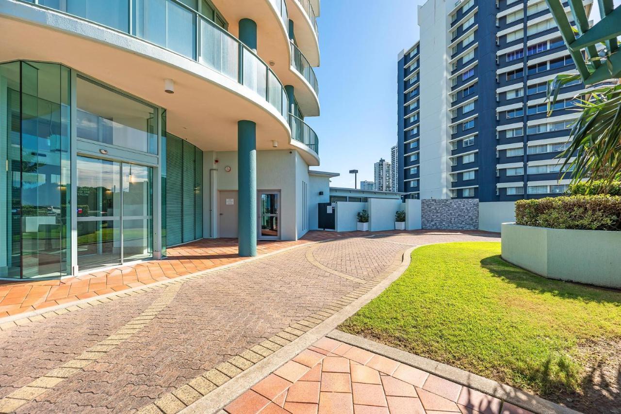 The Waterford On Main Beach Hotel Gold Coast Exterior photo