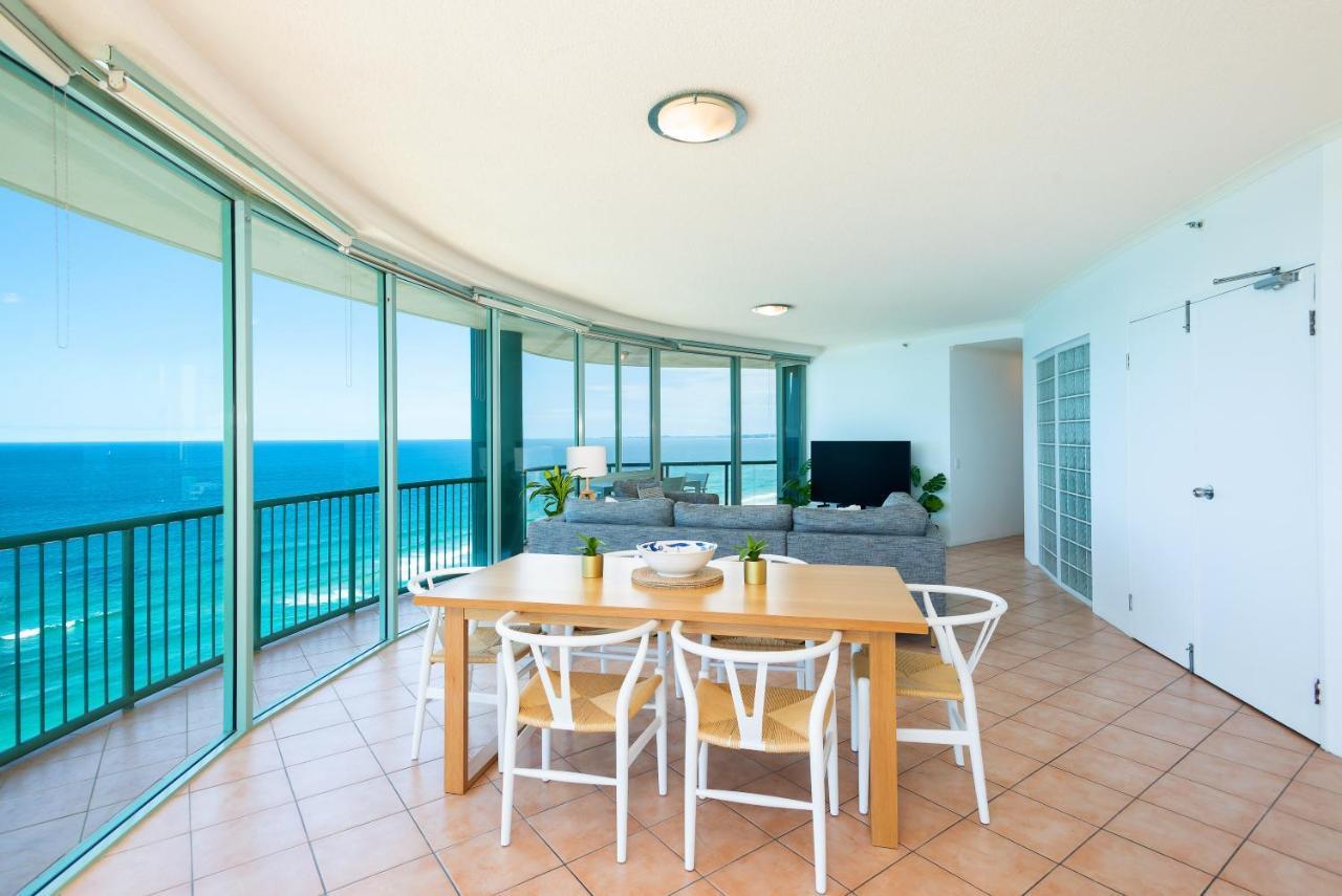 The Waterford On Main Beach Hotel Gold Coast Exterior photo